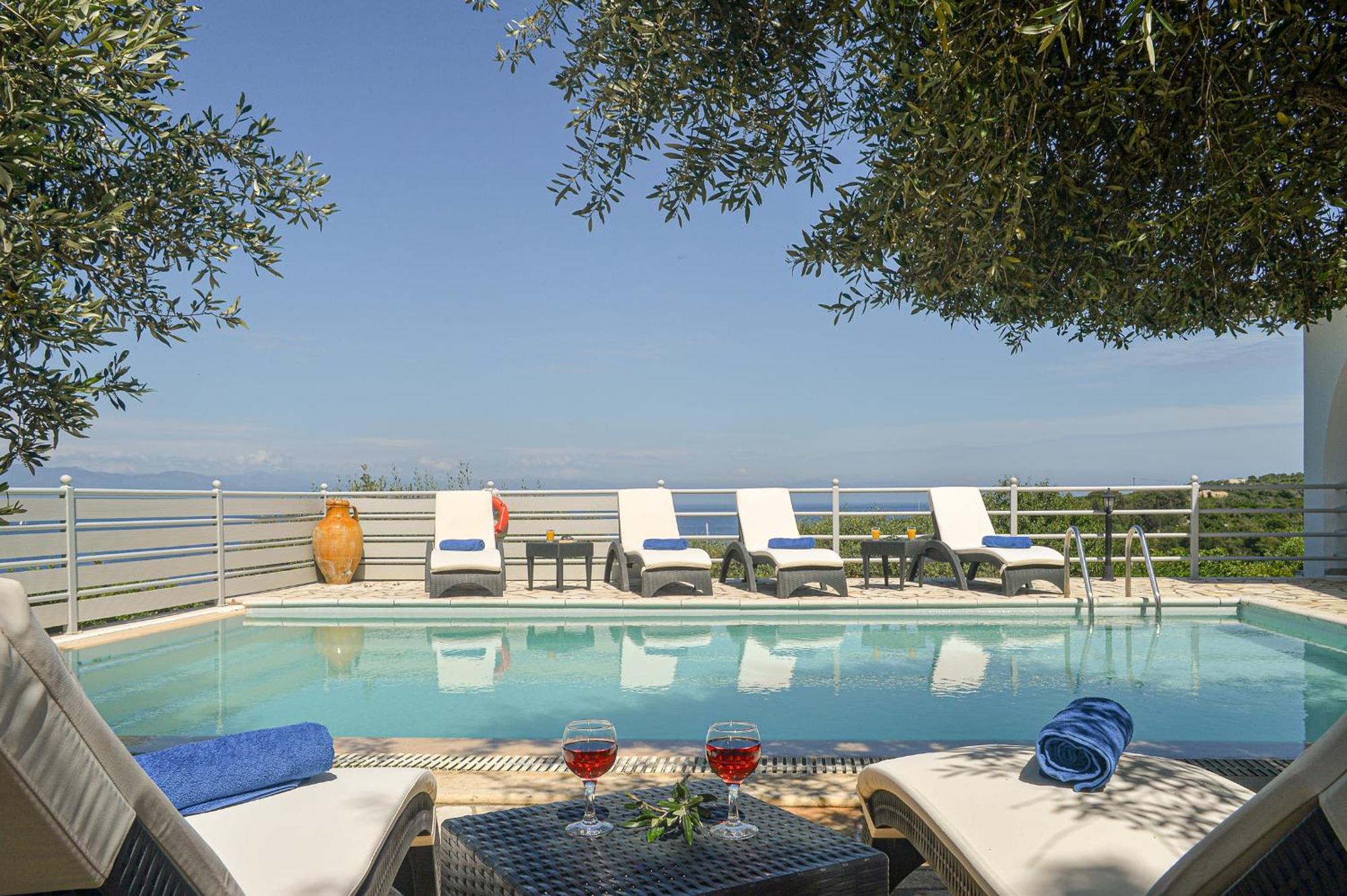 Villa Lioniskari Seaviews - Paxoi'S Private Pool Oasis à Porto Ozias Extérieur photo